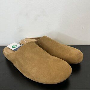 K-1 Universal Thread Size 10 Women's Brooke Clog Mule Flats in Tan Suede.